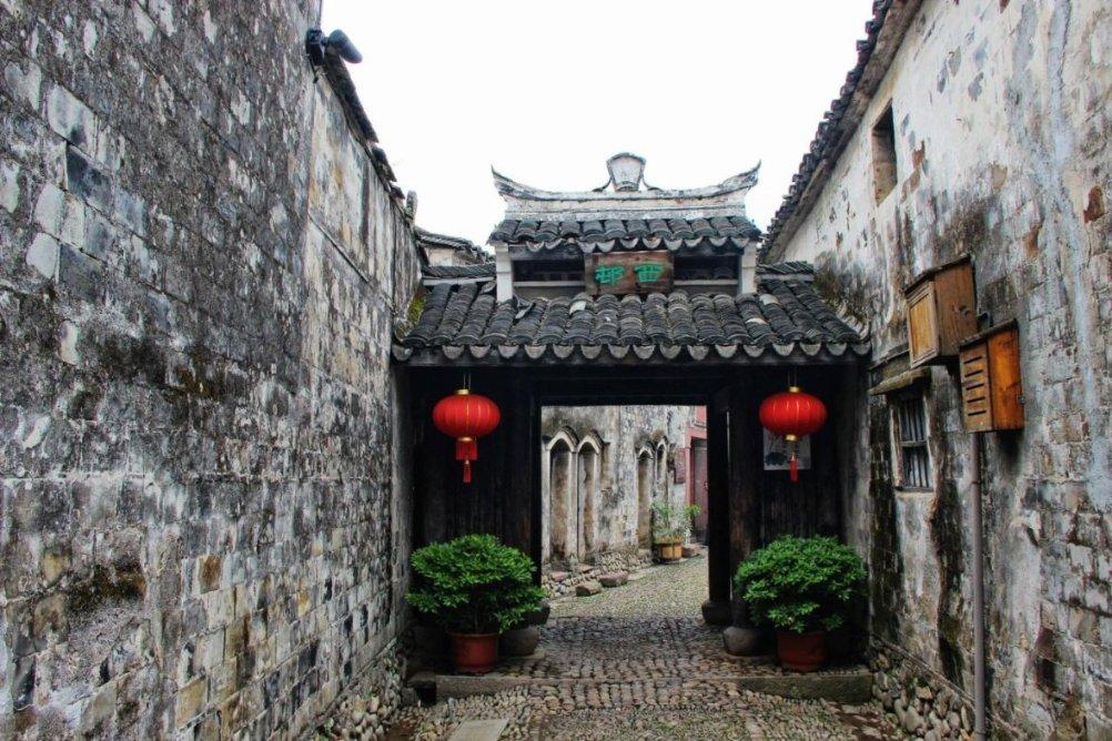 当你在拉屎时，你的外卖到了，要怎么办？游戏画面